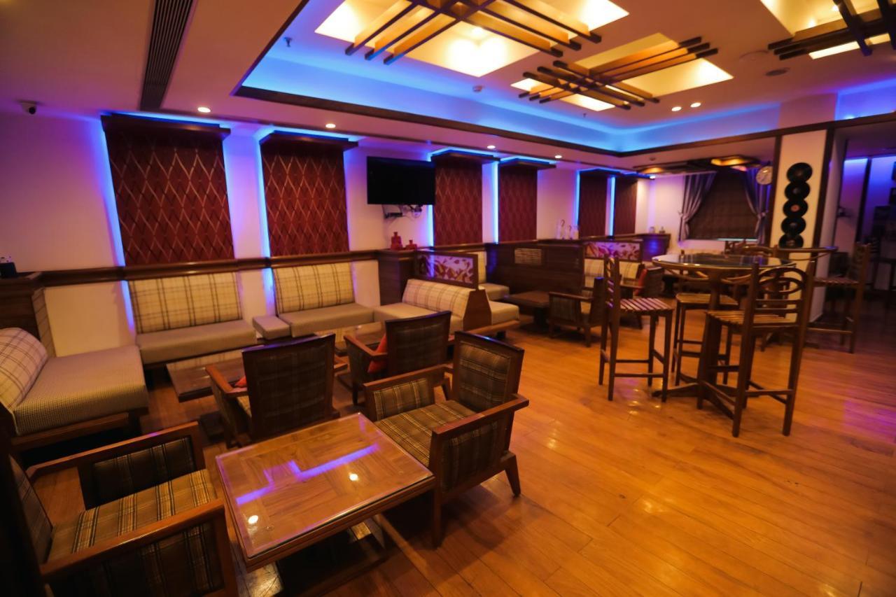 Hotel Saffron Leaf Dehradun Exterior photo