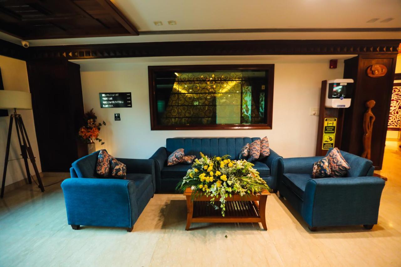 Hotel Saffron Leaf Dehradun Exterior photo