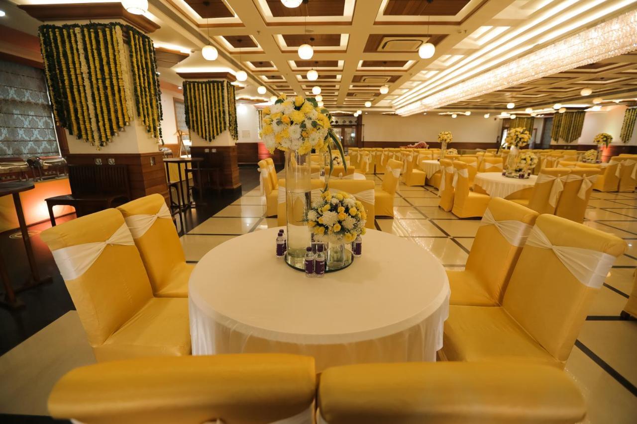 Hotel Saffron Leaf Dehradun Exterior photo