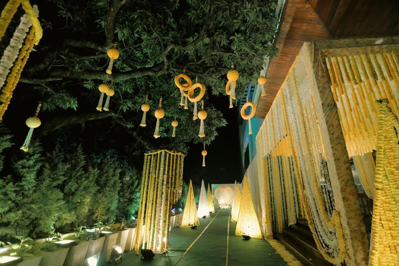 Hotel Saffron Leaf Dehradun Exterior photo