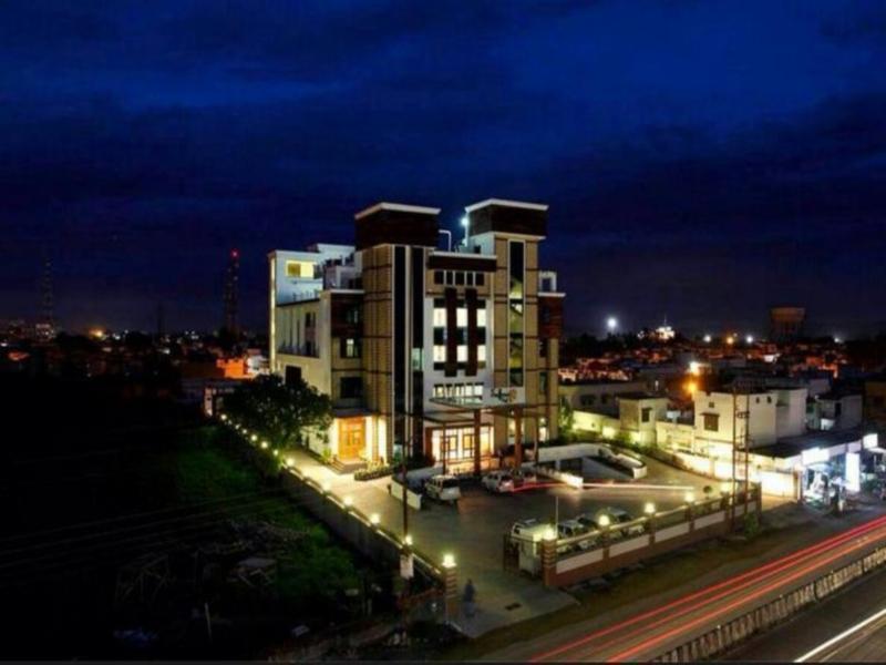 Hotel Saffron Leaf Dehradun Exterior photo